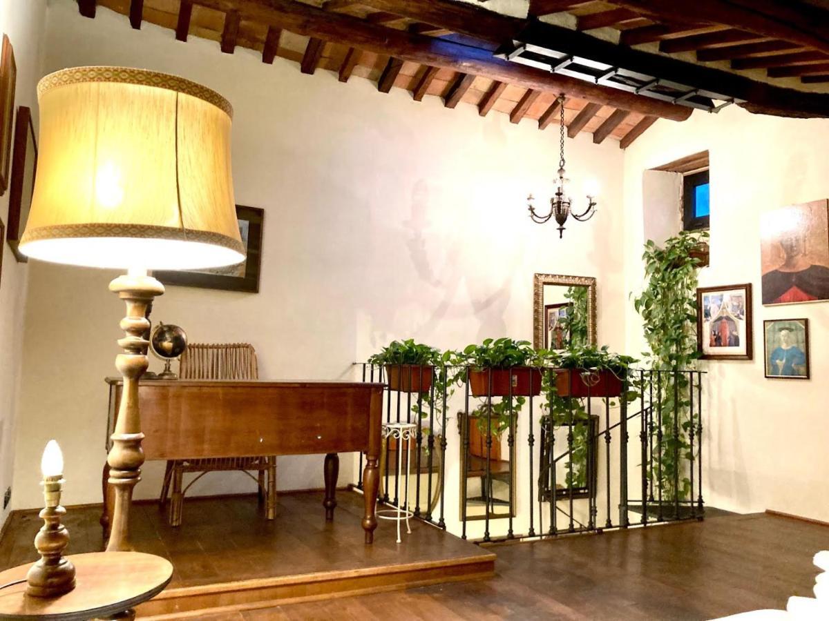Borgo Di Piero Apartment Sansepolcro Bagian luar foto