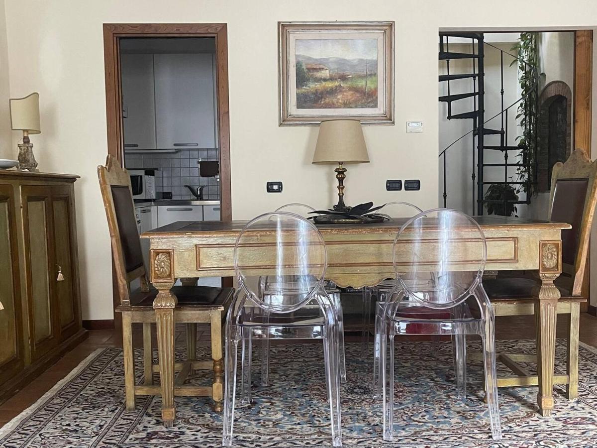 Borgo Di Piero Apartment Sansepolcro Bagian luar foto